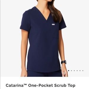 Figs Scrub Top